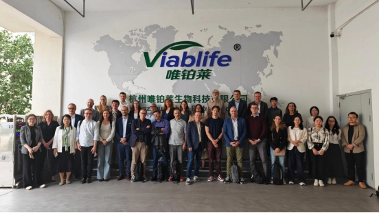 Una delegazione francese specializzata nella biofabbricazione ha visitato Viablife per esplorare le opportunità globali offerte dalla biofabbricazione basata sull'intelligenza artificiale. French Bio-Manufacturing Delegation Visits Viablife to Explore Global Opportunities for AI-Powered Biomanufacturing